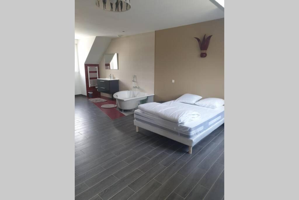 Villa Avec Piscine, Jacuzzi Et Vue Imprenable ! Herry Luaran gambar